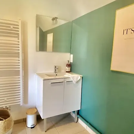 Apartment Vue Imprenable Sur Le Chateau De *